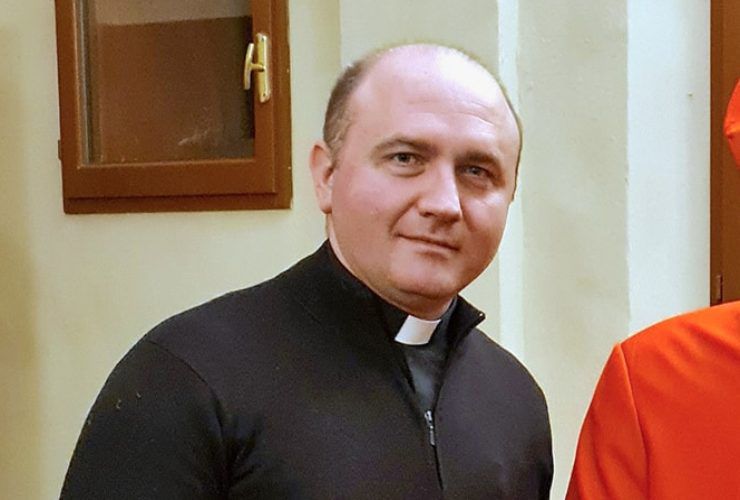 Chattare con Padre Pio? La proposta ambigua e pericolosa