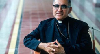 Oggi 24 marzo: San Oscar Romero. Ucciso sull’altare durante la Messa per aver denunciato i crimini di Stato