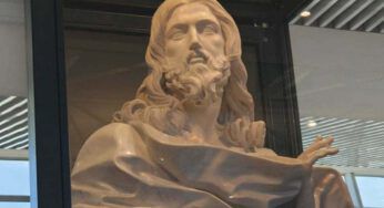Roma: arriva Cristo Salvatore del Mondo che veglia sui viaggiatori all’aeroporto Fiumicino
