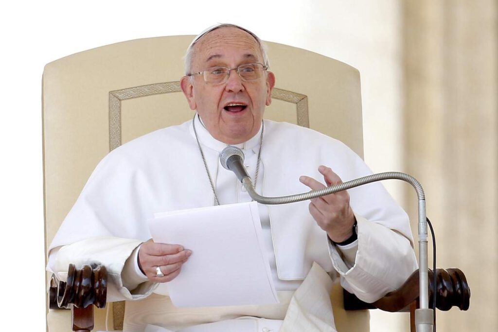 Udienza Generale, Papa Francesco: torniamo a guardare alla dignità dell’uomo