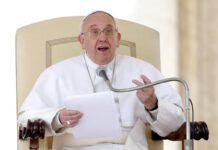 Udienza, il Papa guarda ai monaci e alle monache: “Sono il cuore pulsante dell’annuncio”
