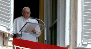 Regina Coeli, Papa Francesco: grande apprensione per la nuova guerra appena scoppiata