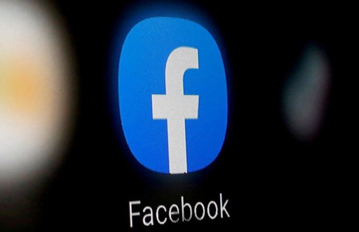 È solo senza amici: la mamma pubblica post disperato. La risposta è impressionante