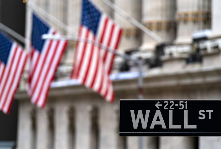 successo potere finanza infelicità