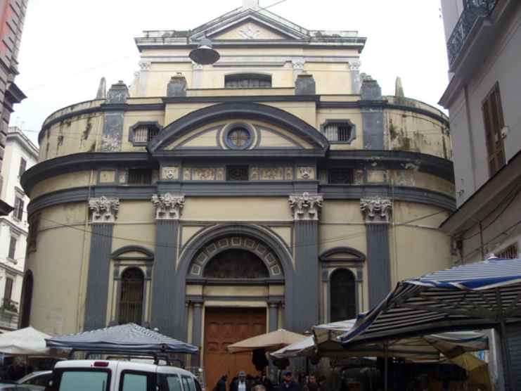 chiesa san pietro ad aram