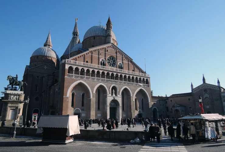 Santo del 13 giugno: Sant'Antonio da Padova