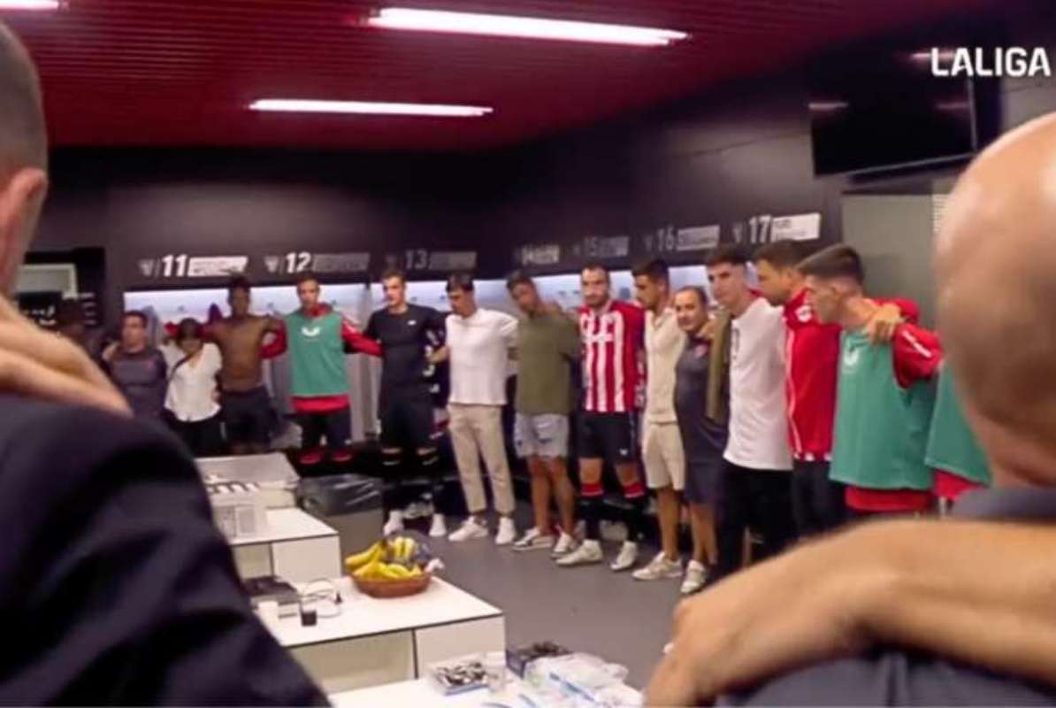 Preghiera pre-partita dell'Atletico Bilbao