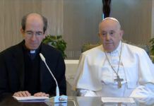 Papa Francesco e monsignor Paolo Braida- Angelus 26 novembre 2023
