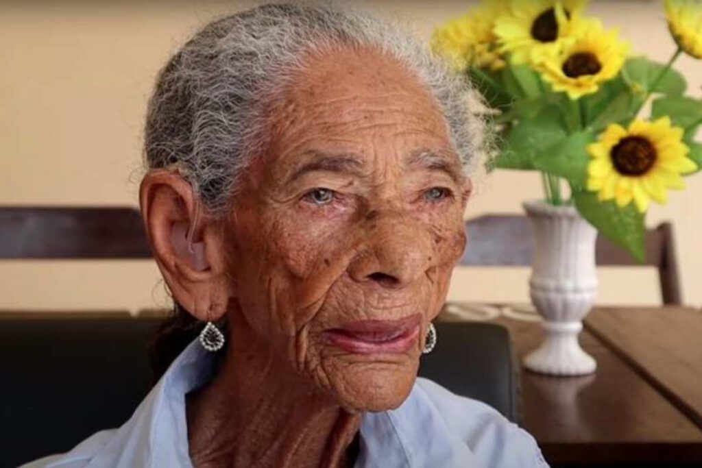 115 anni e non sentirli: questa donna rivela il segreto della sua incredibile longevità 115 anni e non sentirli: questa donna rivela il segreto della sua incredibile longevità
