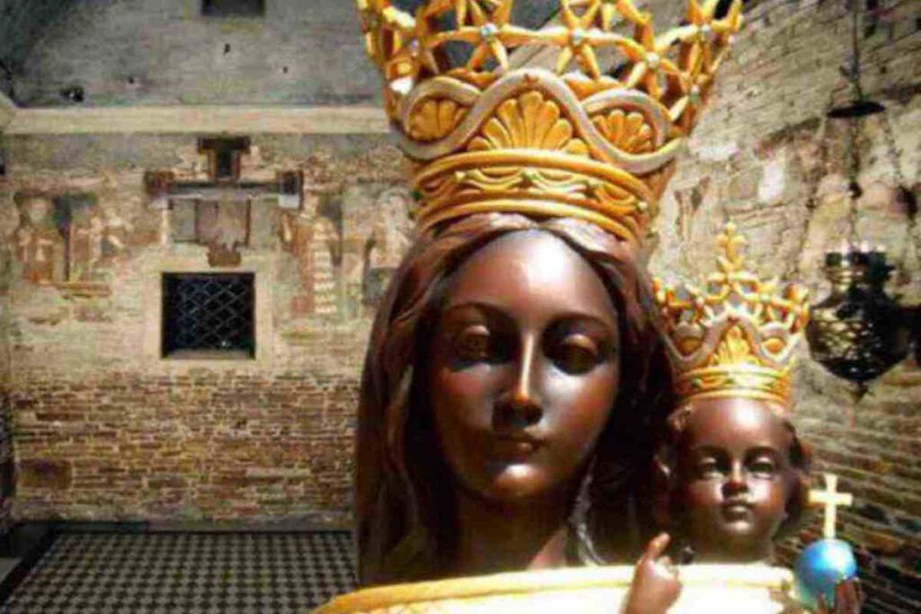 Supplica Della Madonna Di Loreto 365 giorni con Maria: 10 dicembre. Supplica alla Beata Vergine di