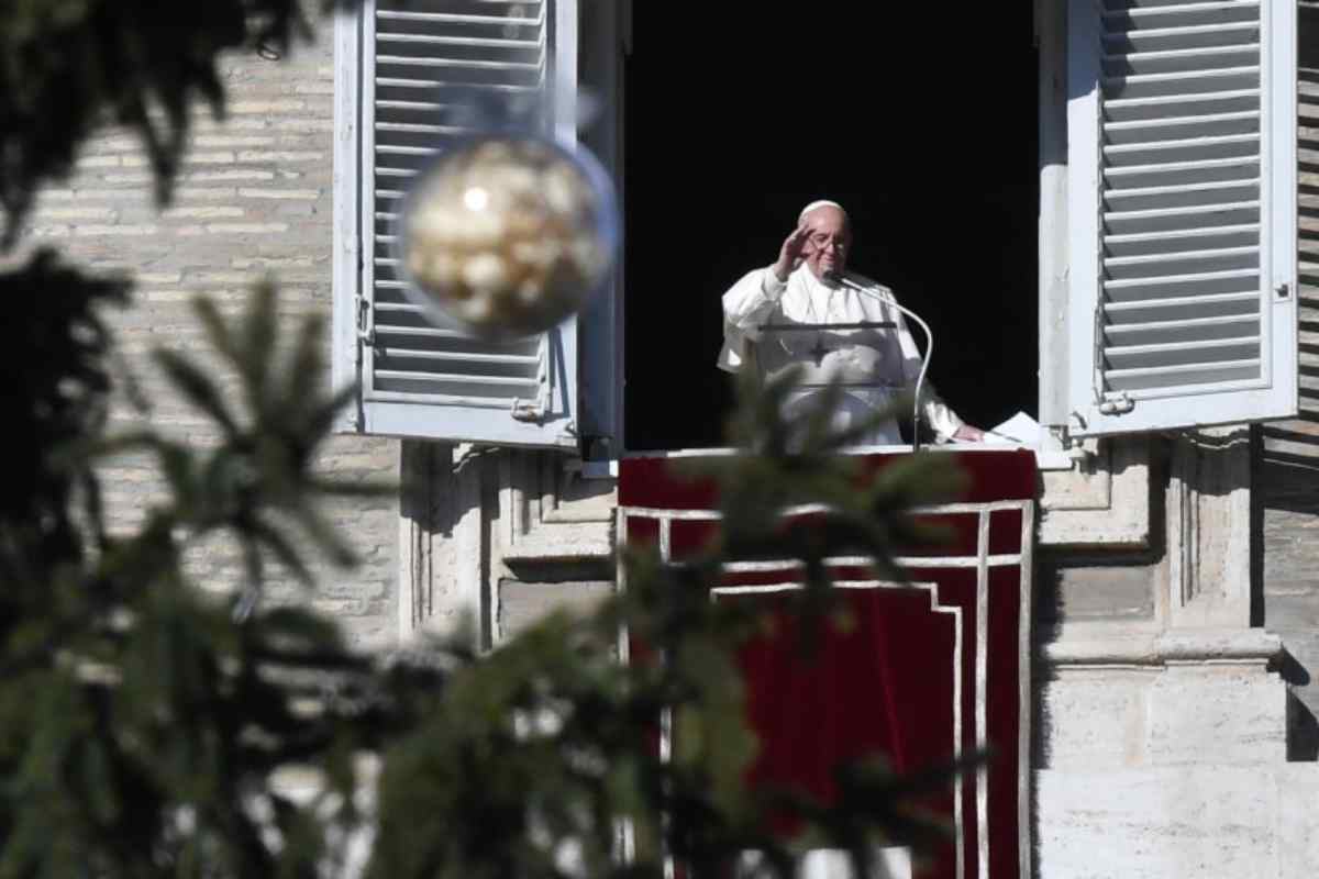 Papa Francesco Angelus Santo Stefano