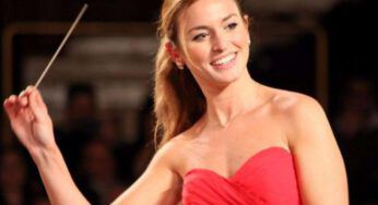 Beatrice Venezi: direttrice d’orchestra contestata e offesa, ma c’è altro