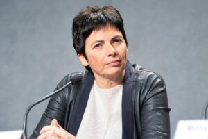 Dimissioni di Chiara Amirante