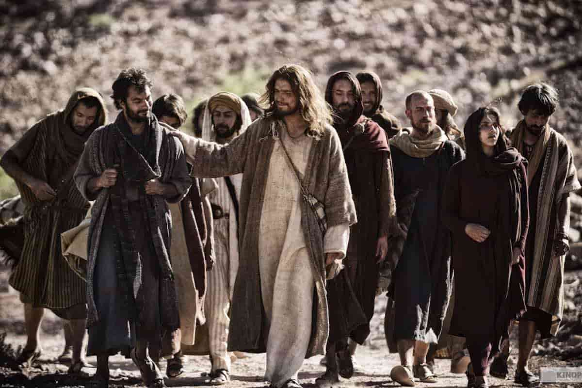 Vangelo di oggi: Gesù perla con i suoi discepoli
