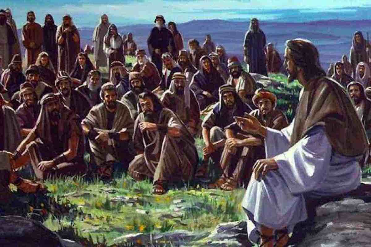 Vangelo di oggi: Gesù parla alla folla