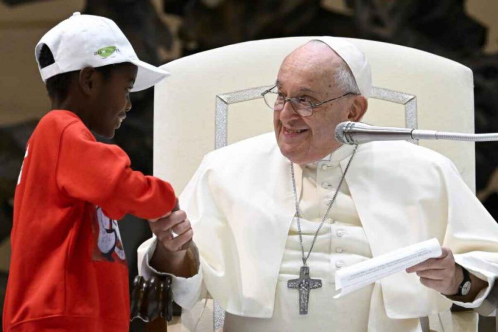 Papa Francesco incontra i bambini del mondo
