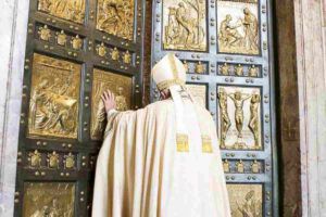Papa Francesco rischia grosso con la Porta Santa