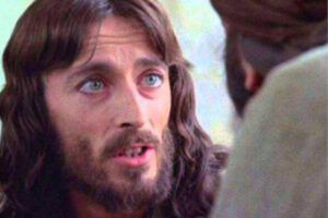Vangelo di oggi: Gesù parla con Pietro