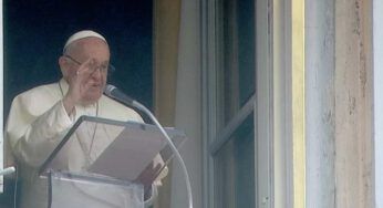 Angelus, Papa Francesco indica la via della vera liberà e lancia un appello urgente