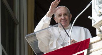Angelus, Papa Francesco rivela il segreto per affrontare le difficoltà della vita
