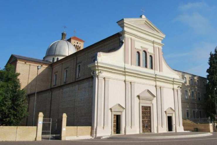 facciata santuario di casalbordino