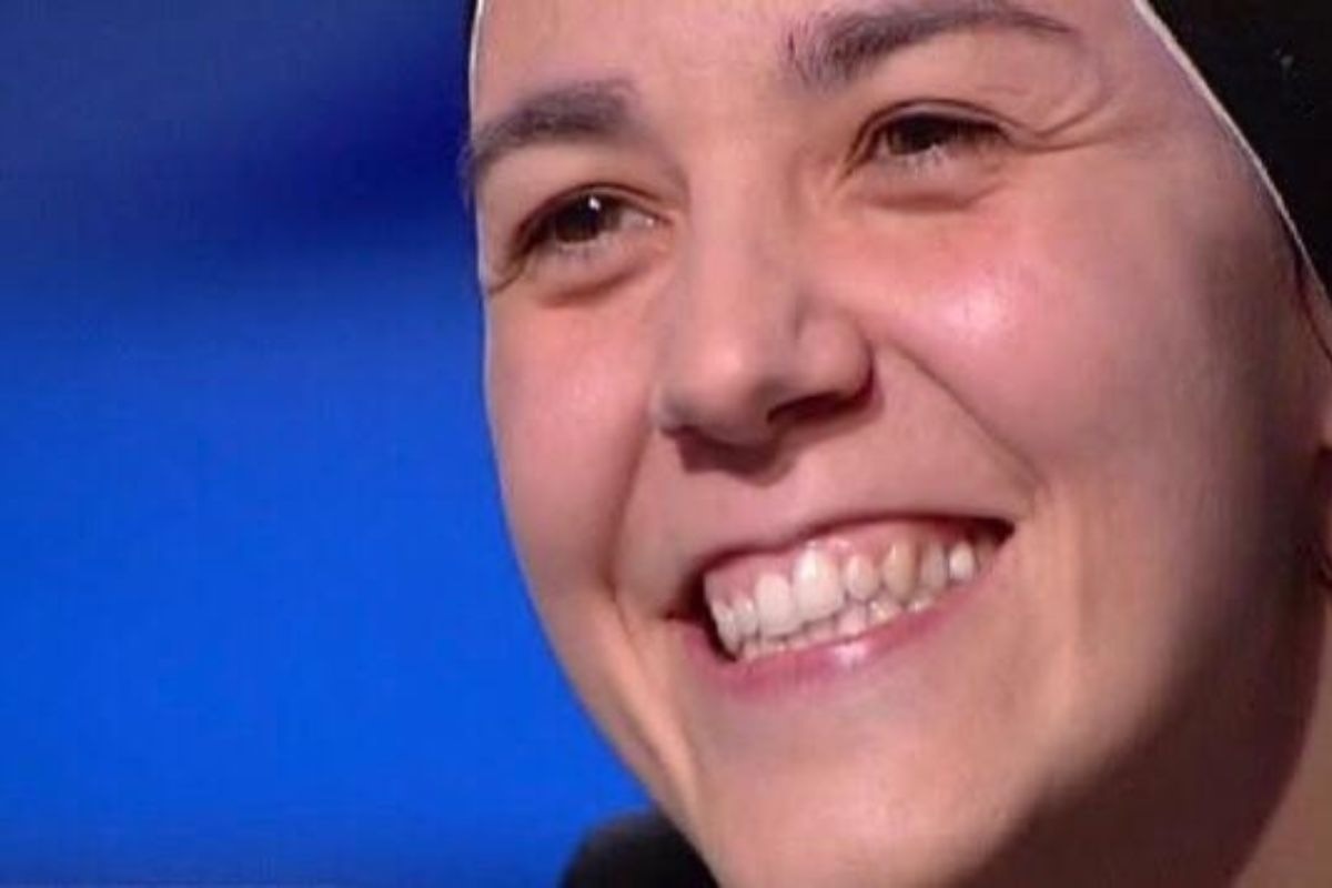 cosa 232 accaduto a lourdes la vocazione di suor manuela dalle discoteche al convento