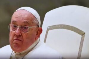 Testo Angelus 13 aprile 2025