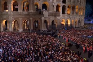 Via Crucis al Colosseo (18 aprile 2025)