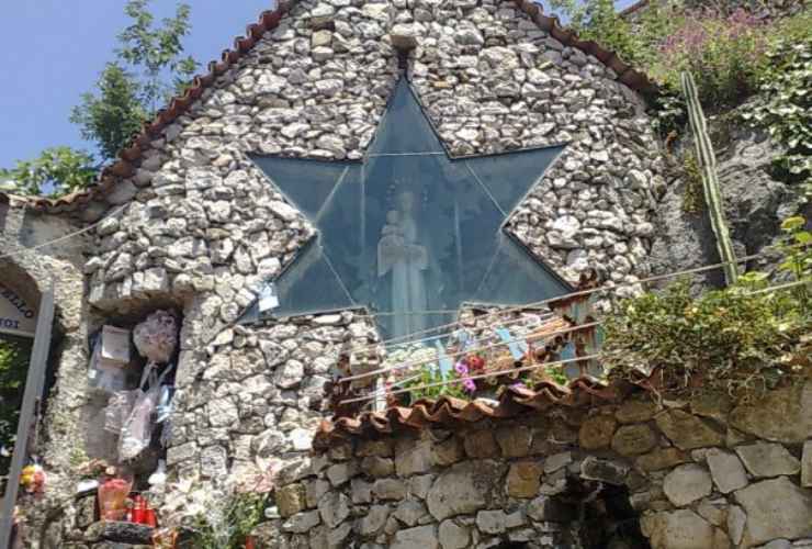 Edicola Madonna del Castello