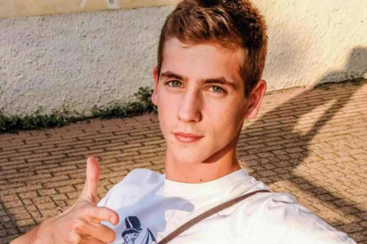 Gian, dalla malattia alla fede: una storia emozionante che lascia il segno Gian, dalla malattia alla fede: una storia emozionante che lascia il segno