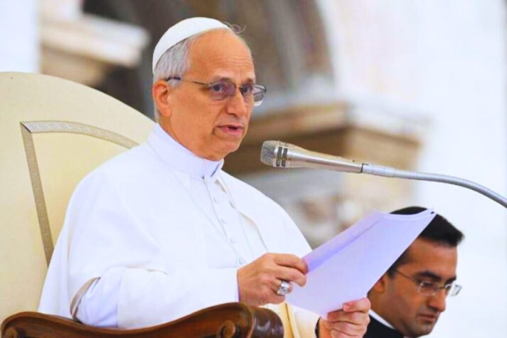 udienza generale del 28 maggio papa leone xiv prima di essere credenti siamo chiamati ad essere umani