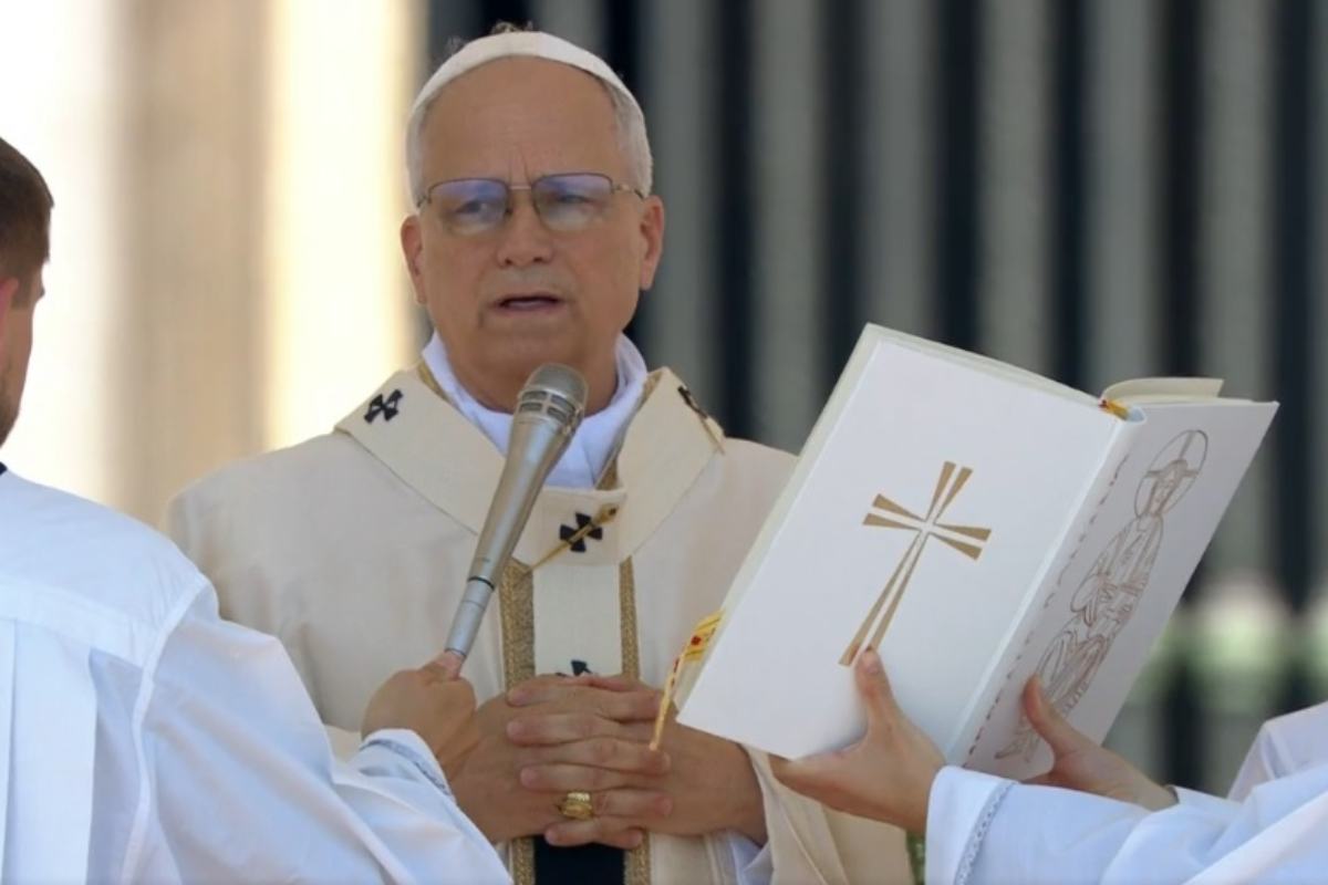 Papa Leone XIV, Giubileo delle famiglie: “Il matrimonio è il vero amore tra uomo e donna” Papa Leone XIV, Giubileo delle famiglie: “Il matrimonio è il vero amore tra uomo e donna”