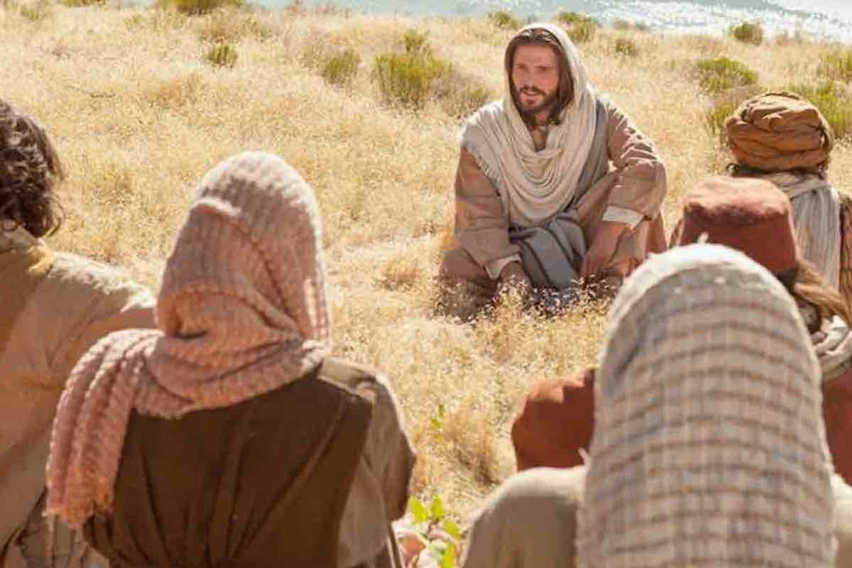 Commento al Vangelo di oggi 16 giugno 2025: Mt 5,38 42 Commento al Vangelo di oggi 16 giugno 2025: Mt 5,38 42