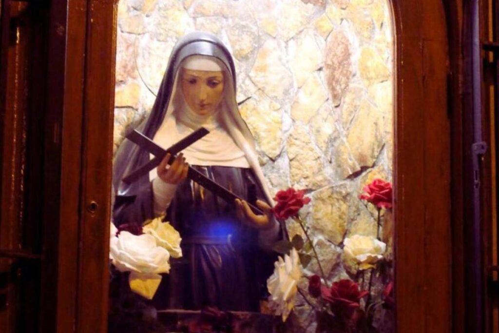statua santa rita da cascia