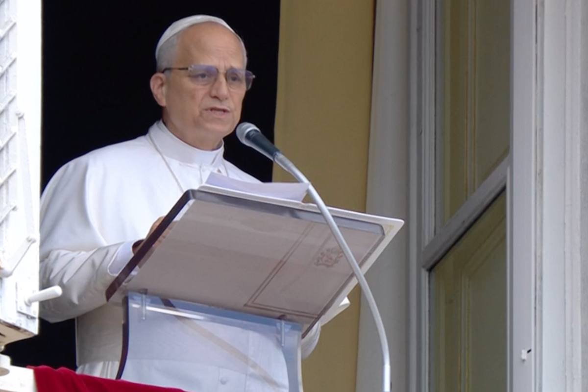 Angelus 27 luglio 2025, Papa Leone XIV:«Dio non ci volta mai le spalle» Angelus 27 luglio 2025, Papa Leone XIV:«Dio non ci volta mai le spalle»