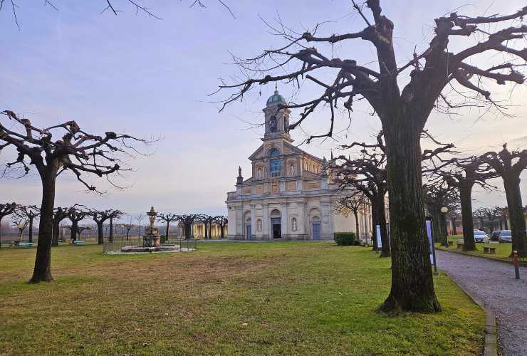 Santuario Madonna Dei Campi)