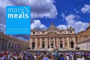piazza san pietro folla mary's meal