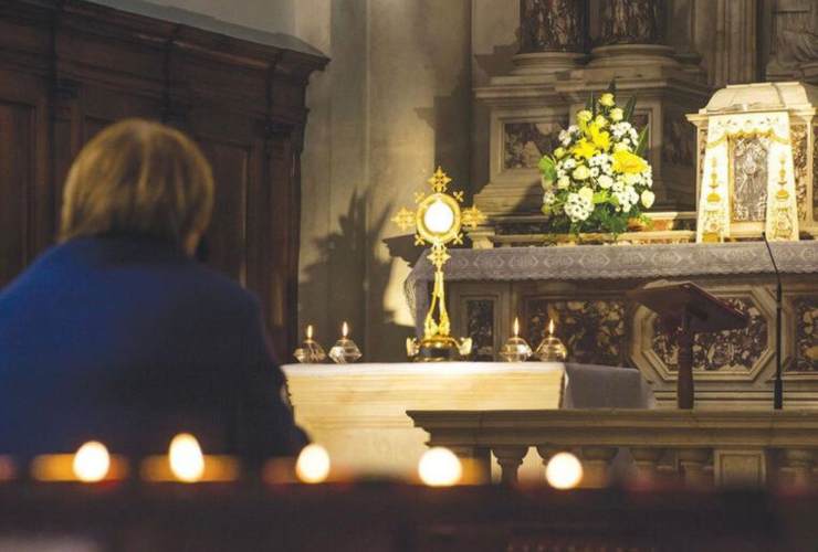 Adorazione eucaristica