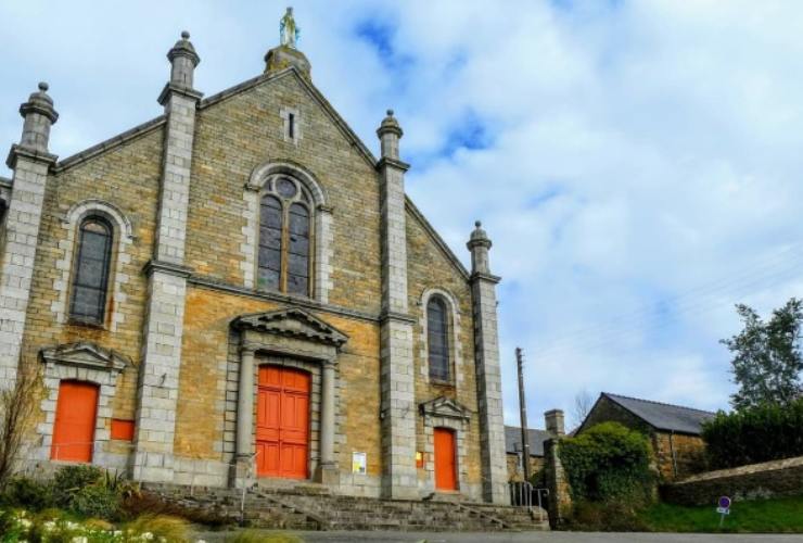 Chiesa di Notre-Dame-de-Nazareth di Plancoët
