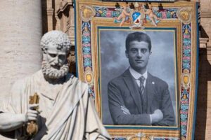 momento della santificazione di pier giorgio frassati