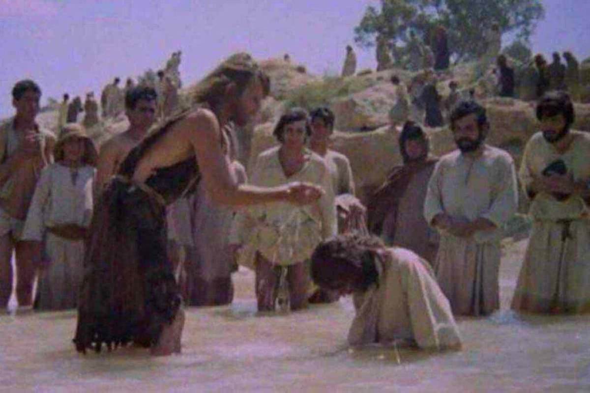 Commento al Vangelo di oggi 11 gennaio 2026: Mt 3,13 17