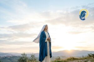 la madonna che guarda al cielo