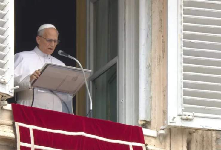 papa leone all'angelus di oggi